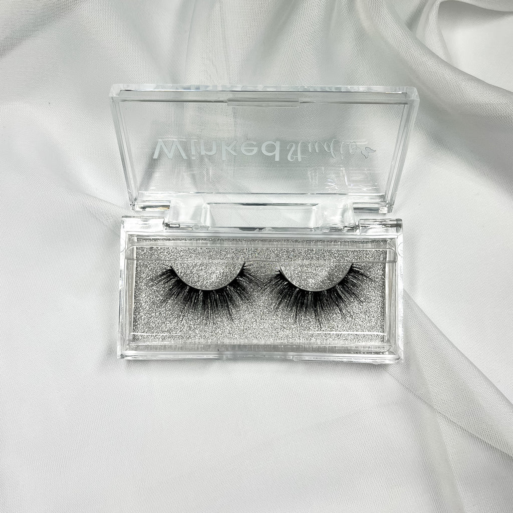 "Miami" - Strip Lashes